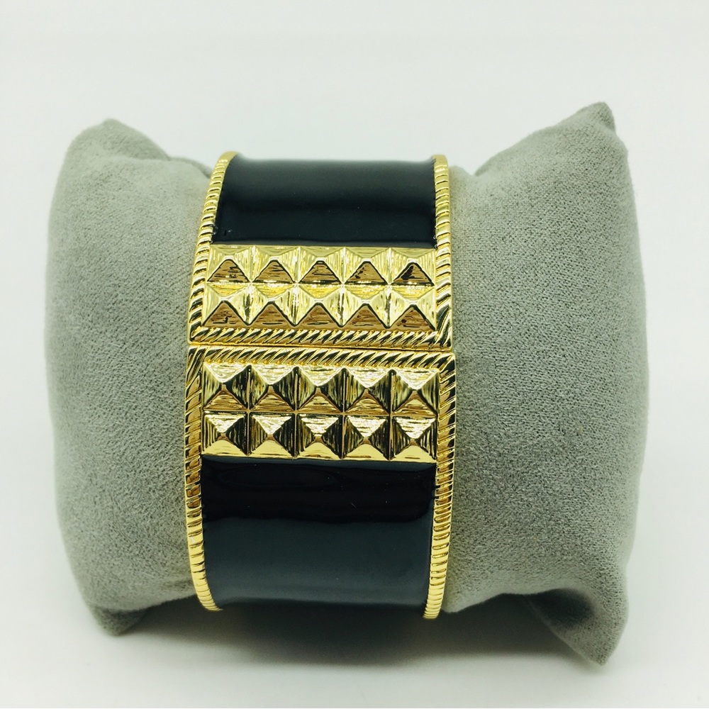 Beautiful Black Gold Studded Cuff Spring Closure Bracelet